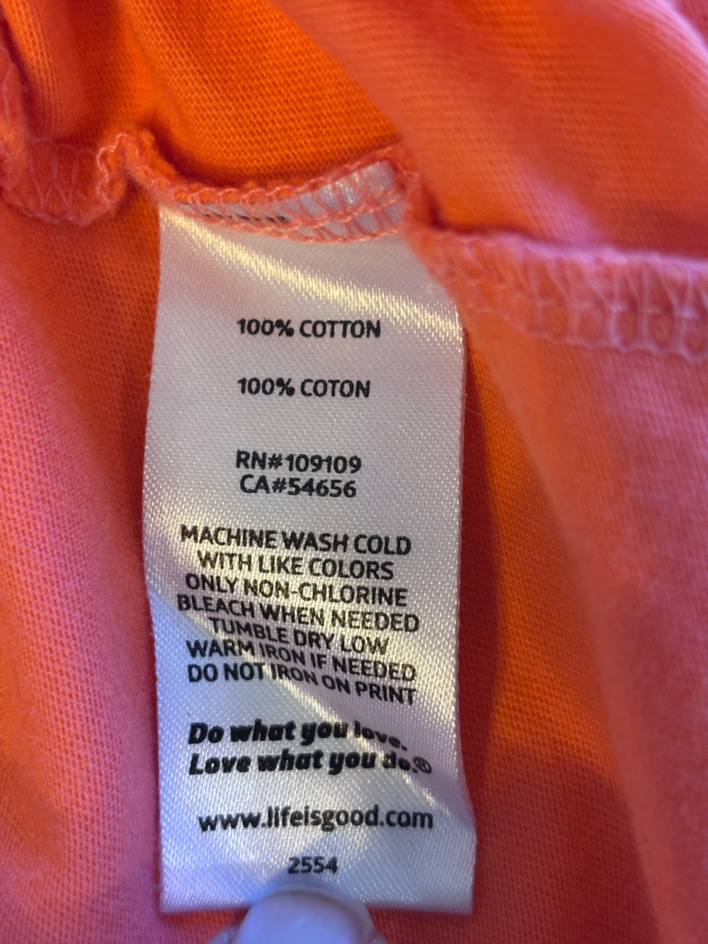 Life Is Good Crusher-Lite Women's Tee Here comes the Sun, SM, Coral/orange - Picture 13 of 16